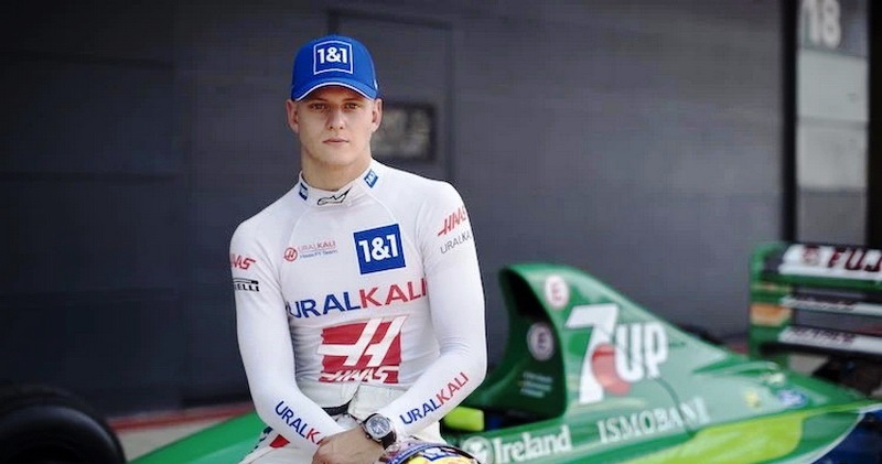 Mick Schumacher condujo el Jordan de su padre - +Motor Chile